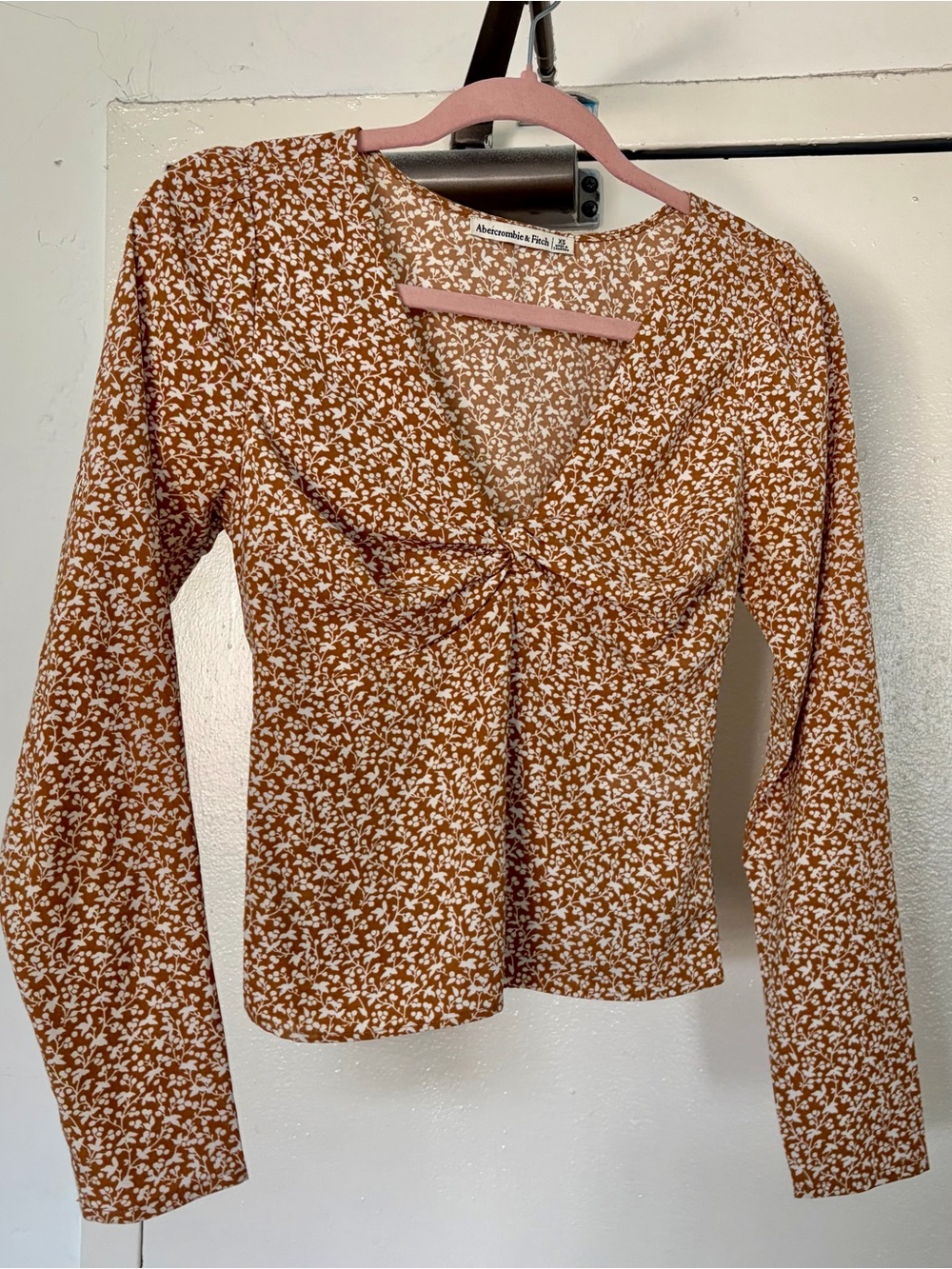Abercrombie & Fitch Rust Botanical Twist-Front Long Sleeve Top